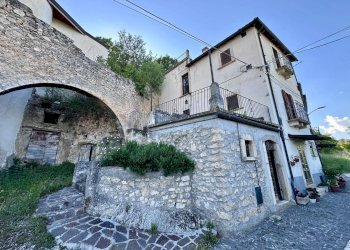 Foto 1 - Casa indipendente Via Porta Villotta
 
4, Navelli - foto 1