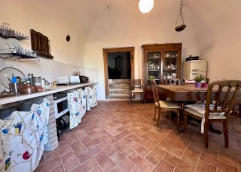 Foto 3 - Casa indipendente Via Porta Villotta
 
4, Navelli - foto 3