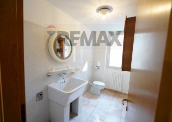 Bagno - Trilocale Via Salvo D'acquisto
31, Valmadrera - foto 21
