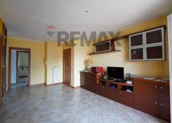 Soggiorno - Villa a Schiera Via Salvo D'acquisto
31, Valmadrera - foto 35