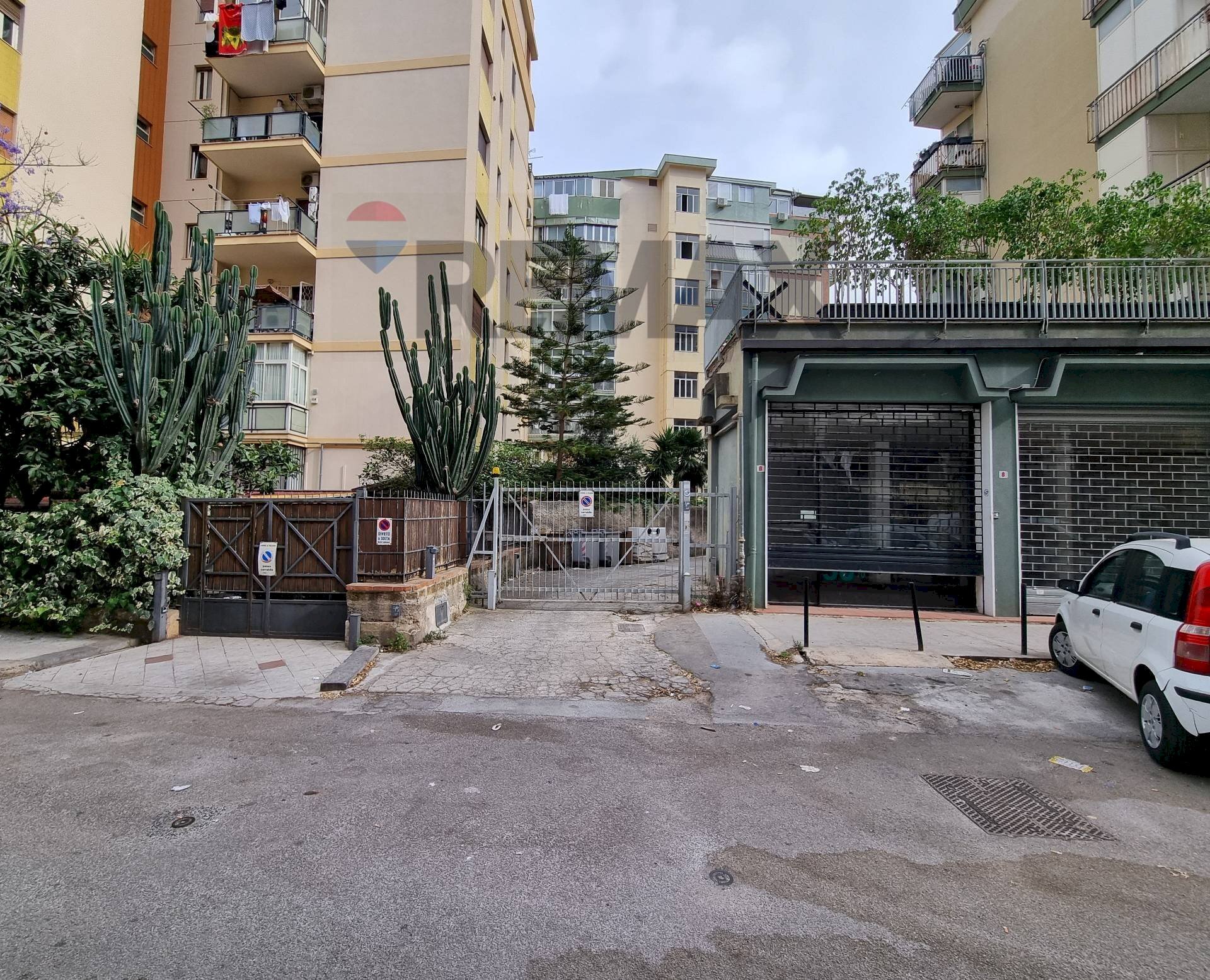 Edificio all\'aperto - Box VIA VINCENZO BARBERA
4, Palermo - photo 3