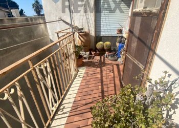 Balcone - Apartment Via Vincenzo Bellini
 
37, Carini - photo 13