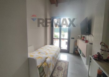 Camera / camera da letto - Villa via leonardo da Vinci
 
26, Fino Mornasco - foto 22
