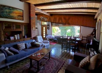 Sala da pranzo - Villa via della torre
 
23, Vergiate - foto 17