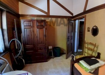 Hall / corridoio - Villa via della torre
 
23, Vergiate - foto 31