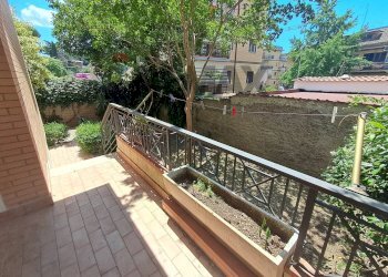 Balcone - Four-room apartment Via Alfonso Gallo
 
35d, Roma - photo 18