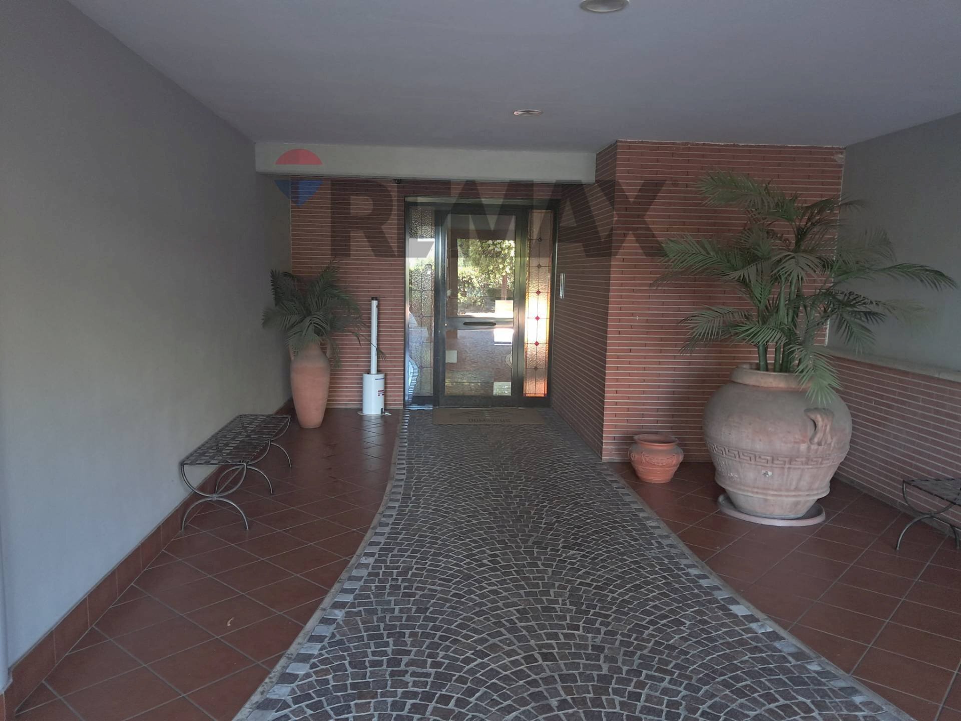 Ricezione / Lobby - Quadrilocale Via San Basile
58, Roma - foto 2