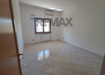Stanza vuota - Four-room apartment Via San Basile
 
58, Roma - photo 17