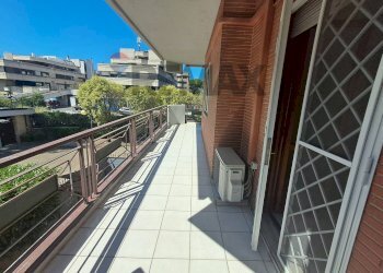 Balcone - Four-room apartment Via San Basile
 
58, Roma - photo 26