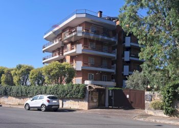 Edificio all\'aperto - Four-room apartment Via San Basile
 
58, Roma - photo 44