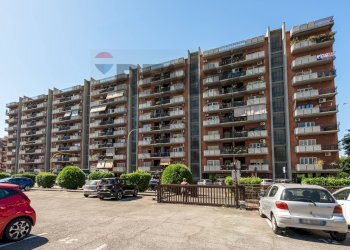 Edificio all\'aperto - Apartment Via Davide Campari
164, Roma - photo 1