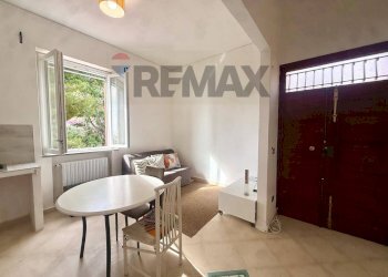 Sala da pranzo - Villa Strada Comunale Mongerbino
 
17/A, Bagheria - foto 25