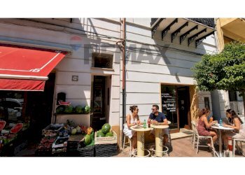 Edificio all\'aperto - Commercial Activity Corso Vittorio Emanuele
 
152, Terrasini - photo 6