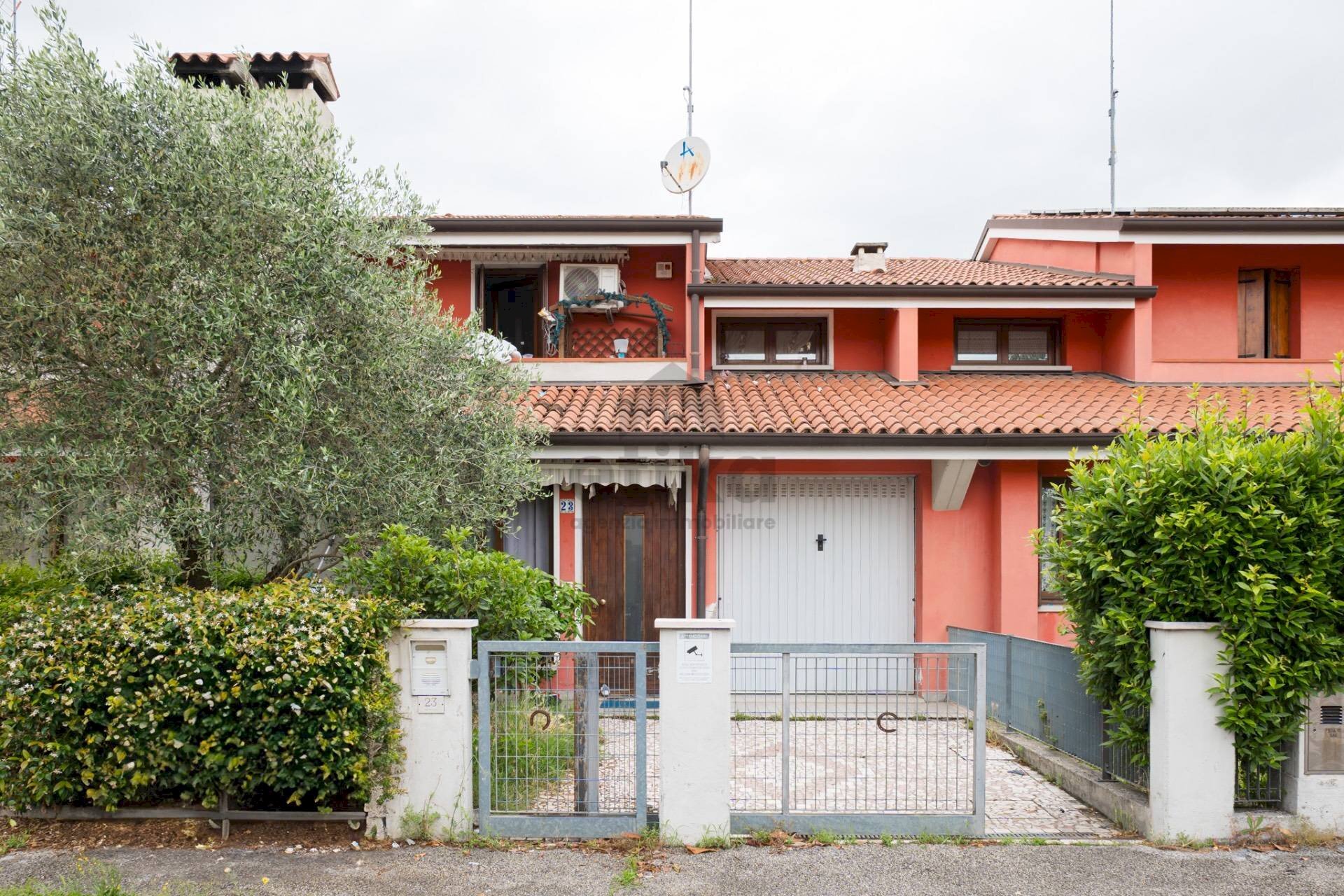 Foto 1 - Villa a Schiera vicolo postumia
 
8, San Biagio di Callalta - foto 1