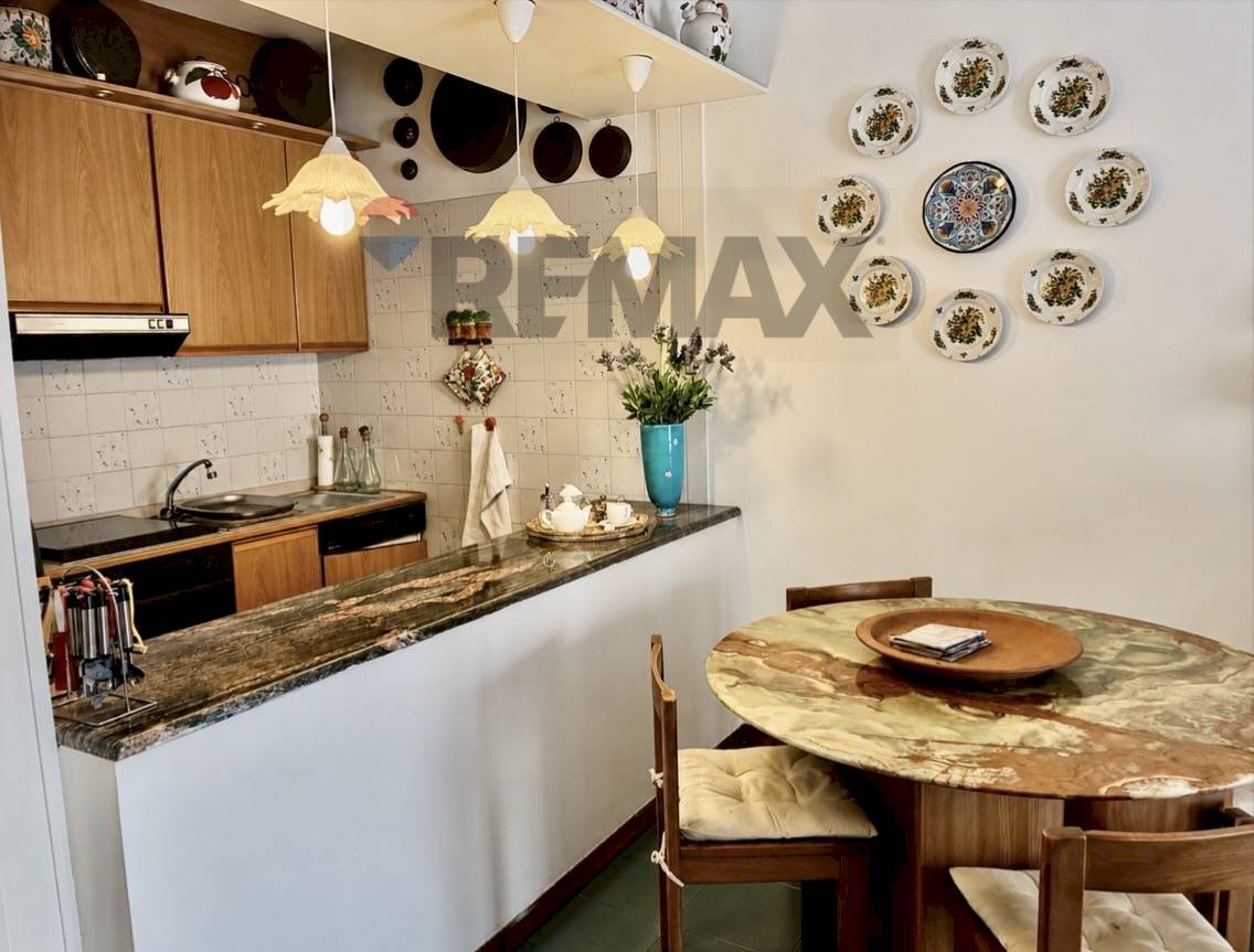 Cucina - Trilocale VIA DEL BALICO
 
13, Massa - foto 2