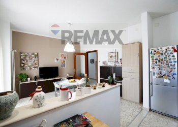 Cucina - Three-room apartment via Montrone
 
114B, Valenzano - photo 4