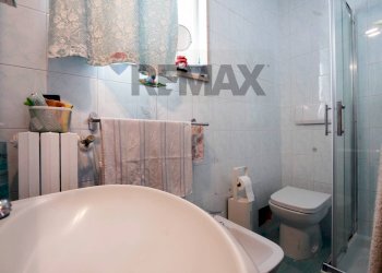Bagno - Quadrilocale via Duca degli Abruzzi
 
96, Triggiano - foto 15