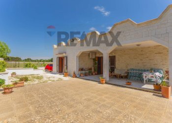 Casa all\'aperto - Villa Strada Porcile Palesi Zona F
35, Martina Franca - foto 38