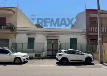 Edificio all\'aperto - Terreno edificabile via Messenape
12, Bari - foto 1