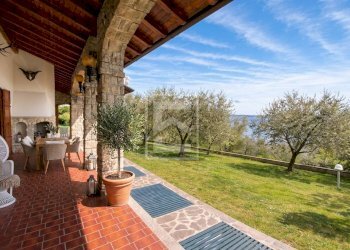 Foto 1 - Villa VIA PERGOLA
36, Moniga del Garda - foto 1