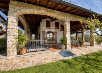 Foto 2 - Villa VIA PERGOLA
36, Moniga del Garda - foto 2