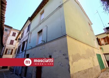 Foto 1 - Casa indipendente Via Crocera S.Agostino
 
8, Matelica - foto 1