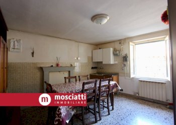 Foto 2 - Casa indipendente Via Crocera S.Agostino
 
8, Matelica - foto 2