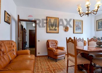 Sala da pranzo - Independent house VIA LOCATELLI
 
51, Villa di Serio - photo 19