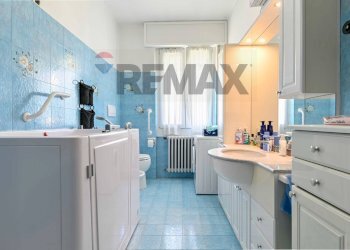 Bagno - Independent house VIA LOCATELLI
 
51, Villa di Serio - photo 29