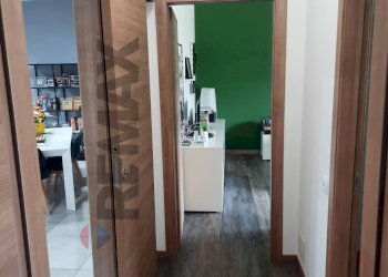 Hall / corridoio - Independent house VIA LOCATELLI
 
51, Villa di Serio - photo 103