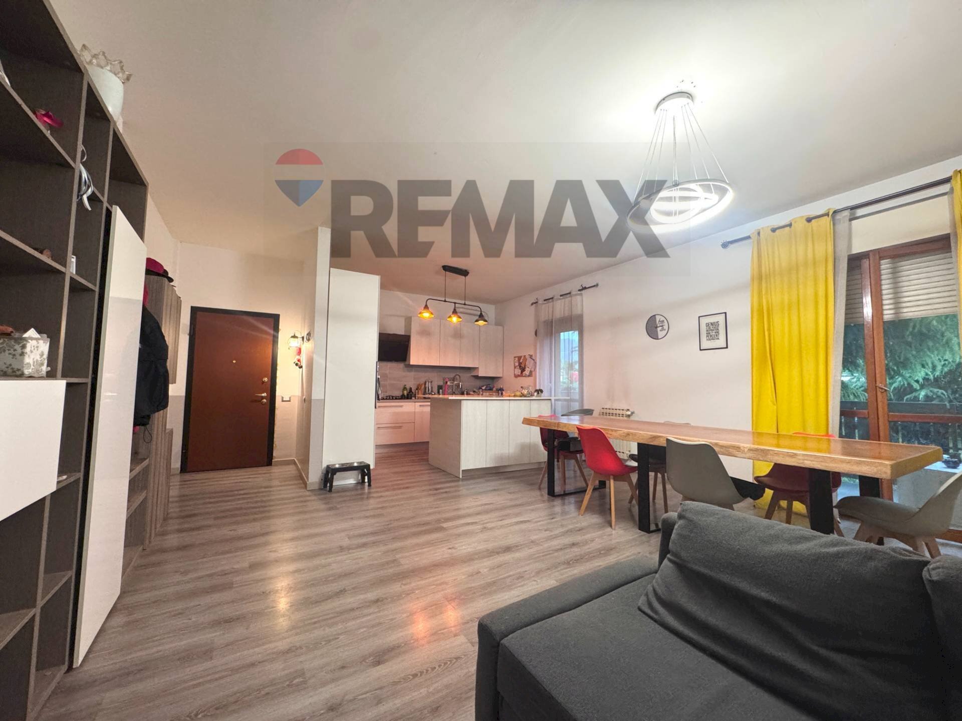 Sala da pranzo - Four-room apartment Via Aldo Moro, Villa di Serio - photo 1