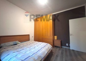 Camera / camera da letto - Four-room apartment Via Aldo Moro, Villa di Serio - photo 12