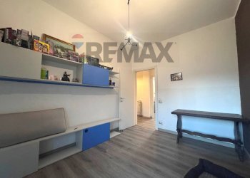 Camera - Four-room apartment Via Aldo Moro, Villa di Serio - photo 17