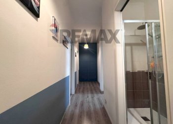 Hall / corridoio - Four-room apartment Via Aldo Moro, Villa di Serio - photo 23