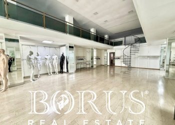 Foto 1 - Commercial Premises Corso Umberto I
19, Casal di Principe - photo 1