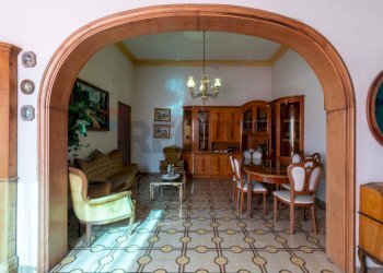 Veduta panoramica Soggiorno primo piano - Independent house via San Martino
44-46-46, Selargius - photo 13