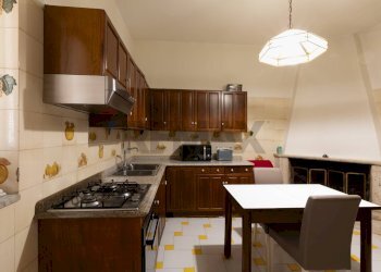 Cucina piano terra - Independent house via San Martino
44-46-46, Selargius - photo 40