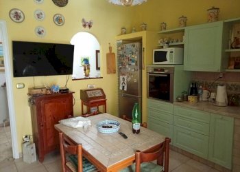 Cucina - Three-room apartment via Manfredo Fanti, Mirandola - photo 6