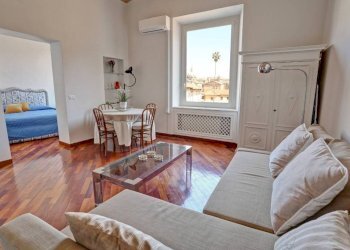 Salone - Bilocale via di San Teodoro, 10, Roma (zona Centro Storico) - foto 2
