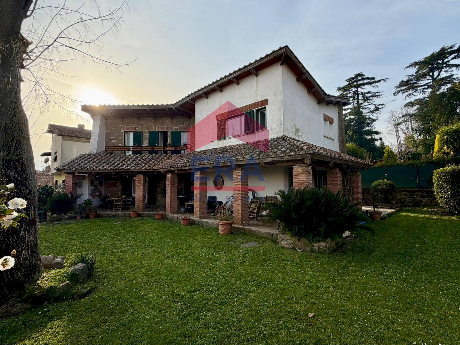 Foto 1 - Villa Via Anguillara
 
22, Manziana - foto 1