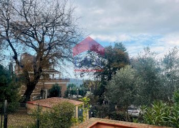 Foto 2 - Villa a Schiera via delle piane
 
10, Capena - foto 2