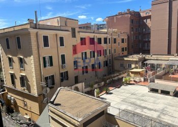 Foto 3 - Two-room apartment Via Delle Fornaci
 
44, Roma - photo 3