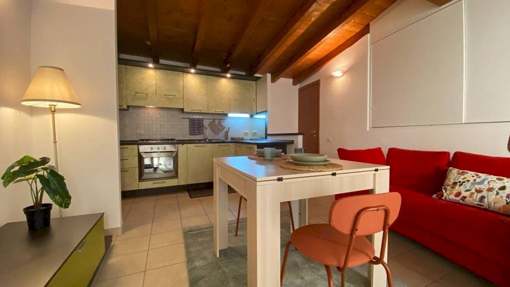 Cucina - Bilocale via Luigi Morelli, Olgiate Olona - foto 1