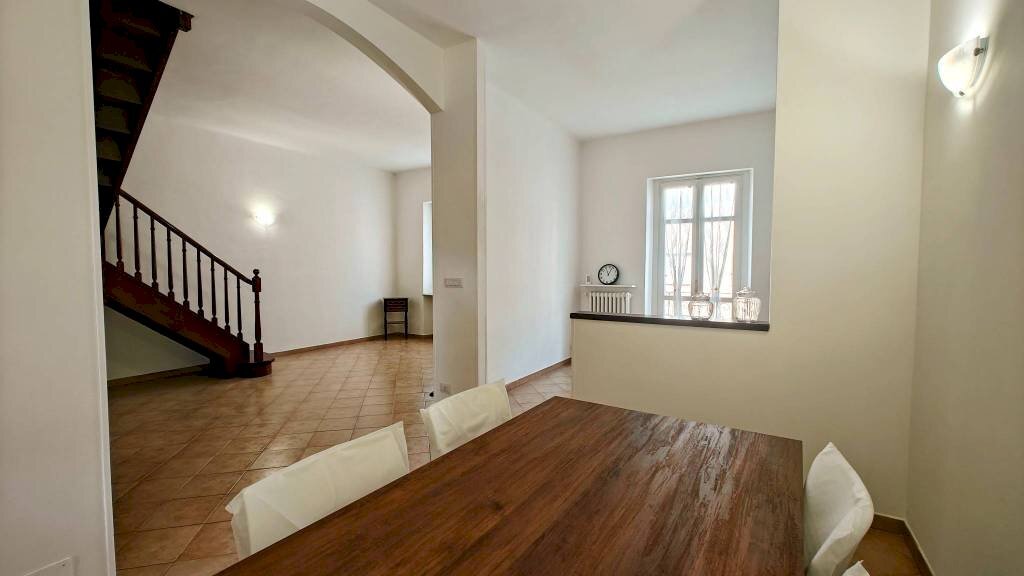 Salone - Quadrilocale via Genova, 21, Torino (zona Nizza Millefonti) - foto 1