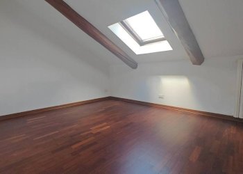 Camera da letto - Quadrilocale via Genova, 21, Torino (zona Nizza Millefonti) - foto 11