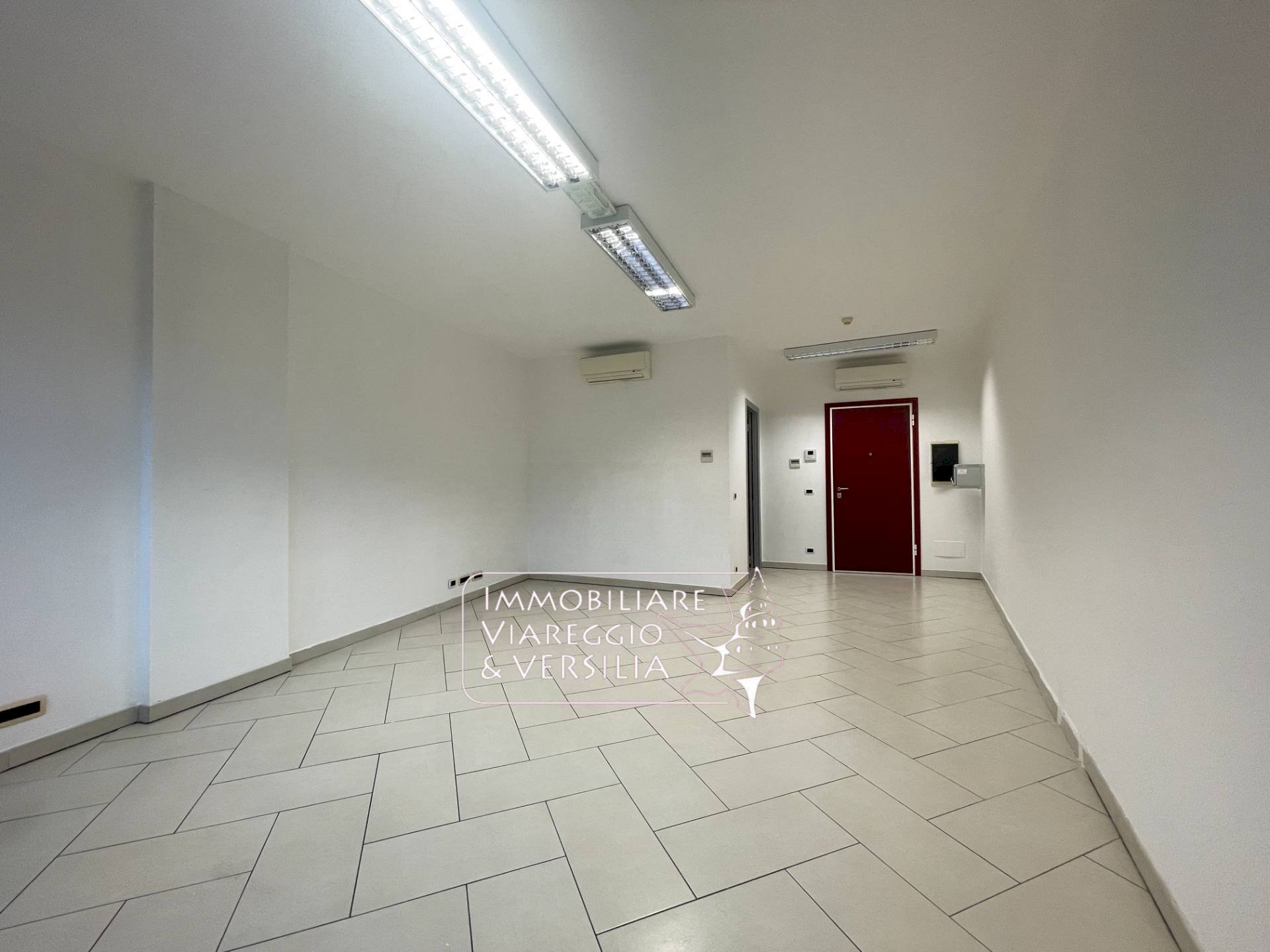 Foto 4 - Ufficio Camaiore - foto 3