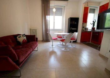 Salone - Two-room apartment via Giovanni Pierluigi da Palestrina, 35, Milano (neighborhood Centrale) - photo 1