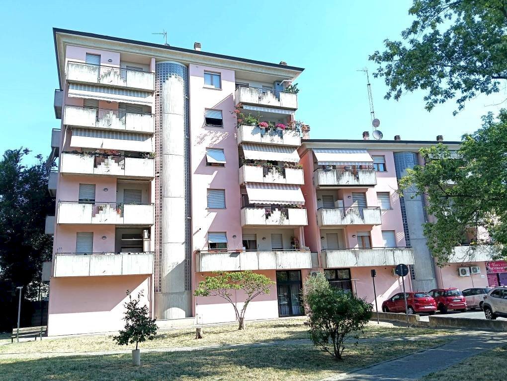 Facciata - Appartamento via Luigi Vigotti, 6, Parma (zona Pablo) - foto 1