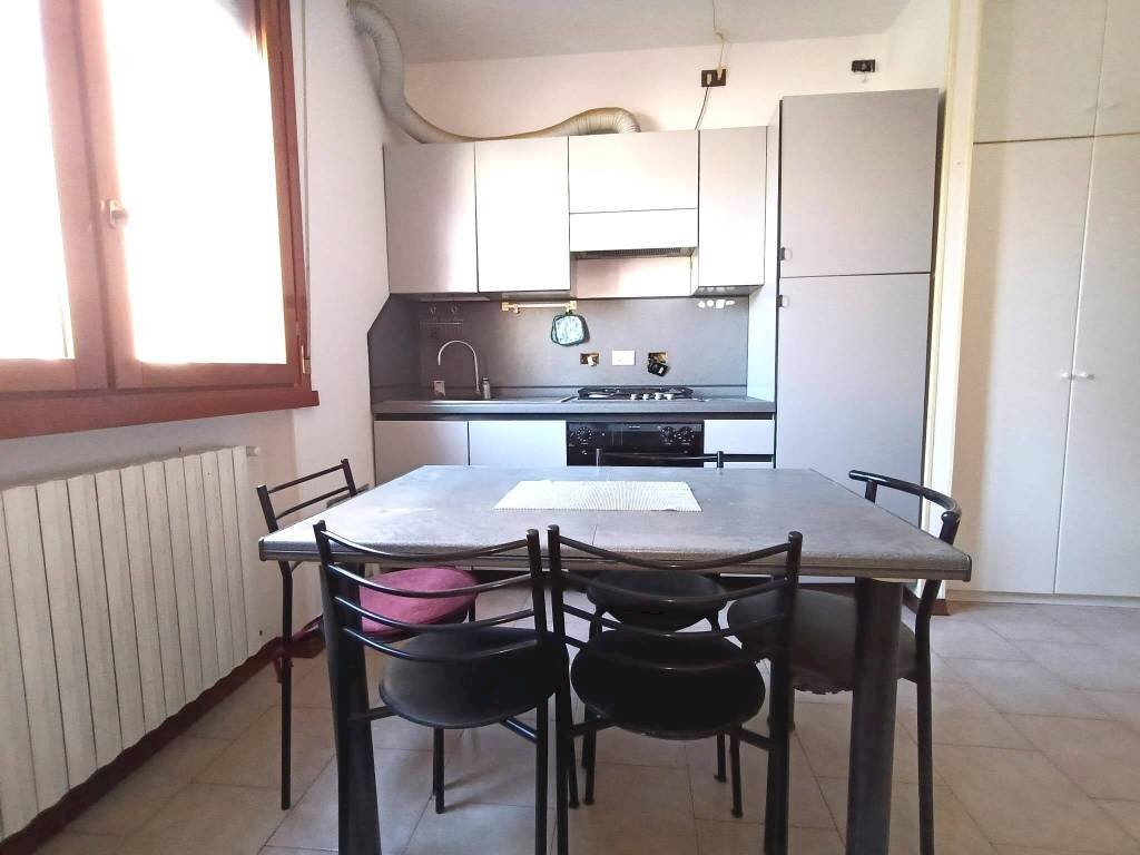 Cucina - Appartamento via Luigi Vigotti, 6, Parma (zona Pablo) - foto 2