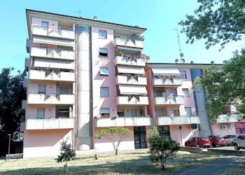 Facciata - Appartamento via Luigi Vigotti, 6, Parma (zona Pablo) - foto 1